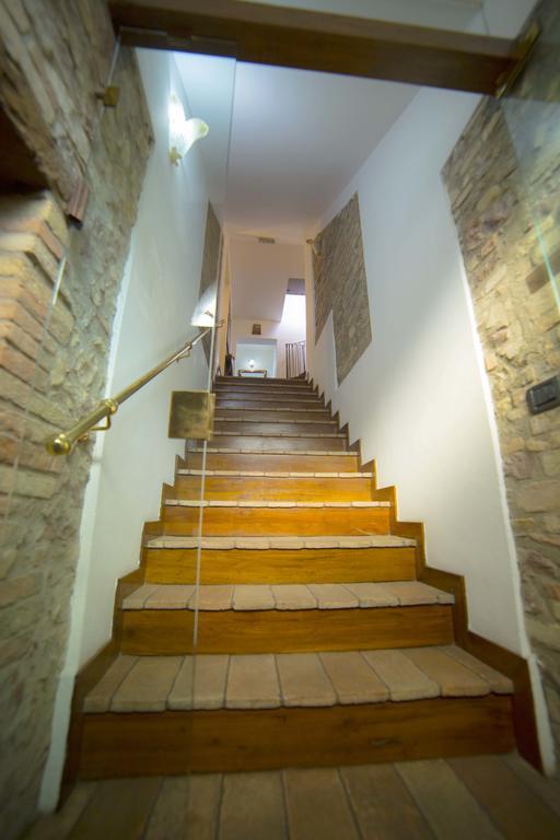 Camere Il Cantico Asís Exterior foto